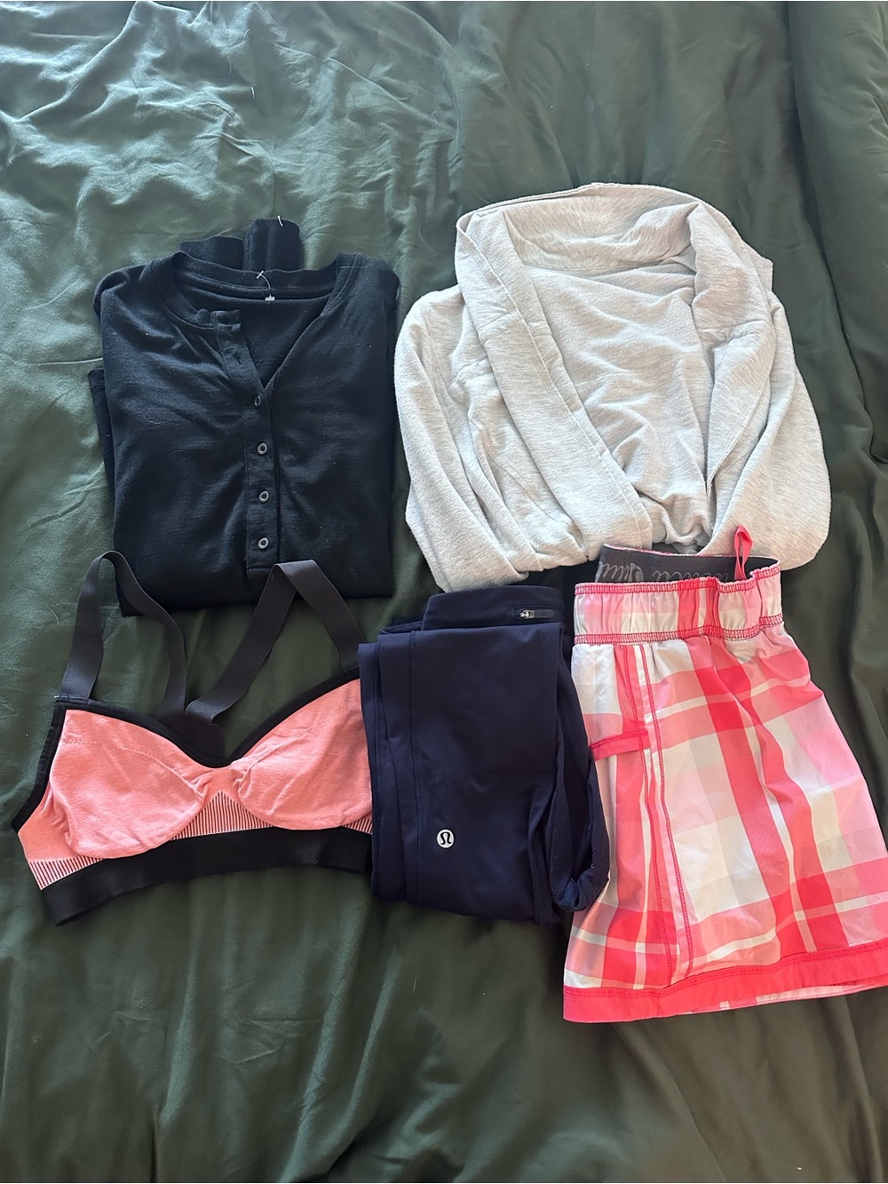 Lululemon 5 Piece Mixed Bundle Size 4